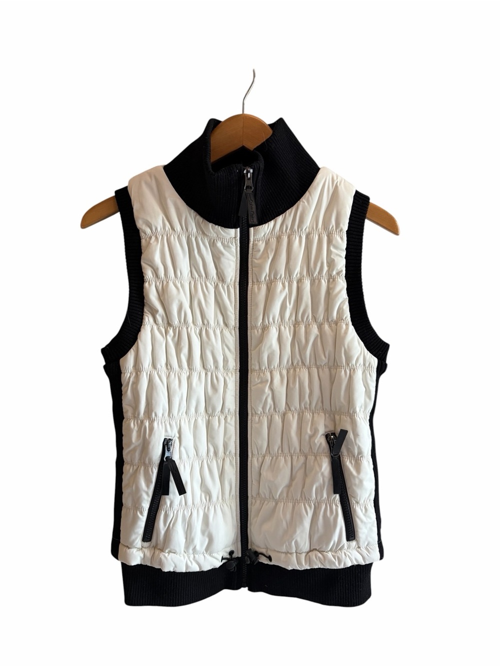 Calvin Klein Black & White Puffer Performance Vest - Picture 2 of 7